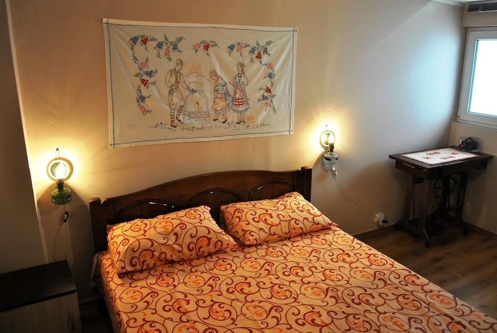 10 Coins Hostel & Tours 소피아 외부 사진