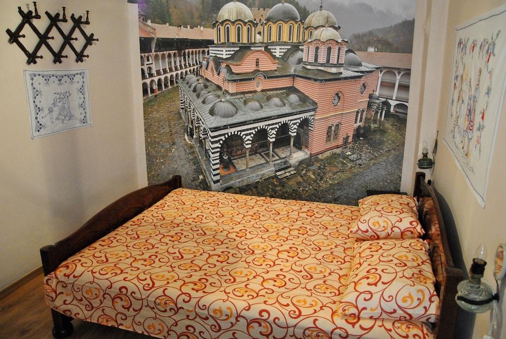 10 Coins Hostel & Tours 소피아 외부 사진