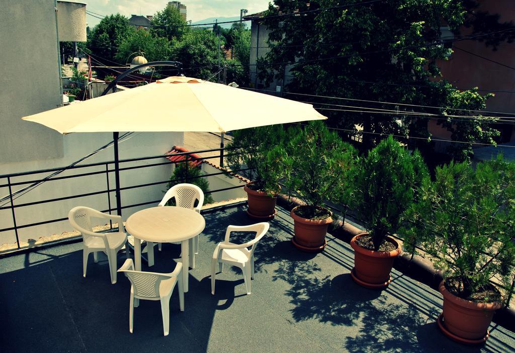 10 Coins Hostel & Tours 소피아 외부 사진